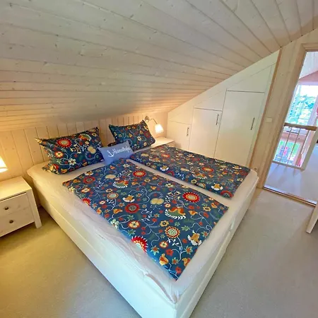 Strandhaus Ostseewelle Mit Terrasse *