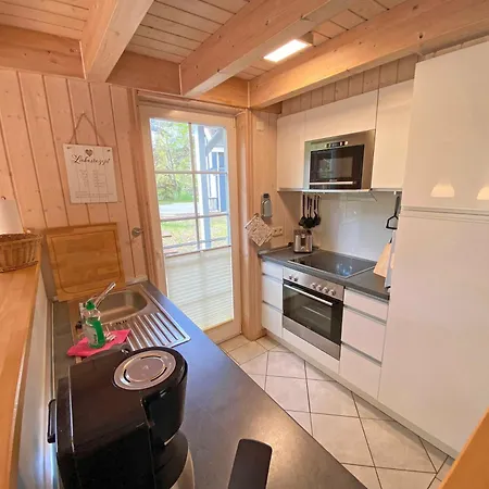 Strandhaus Ostseewelle Mit Terrasse Дом отдыха Бабе